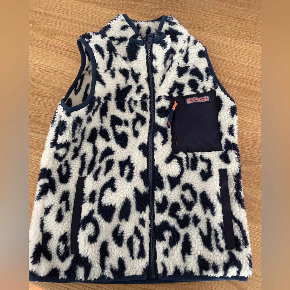 girls vineyard vines fleece vest